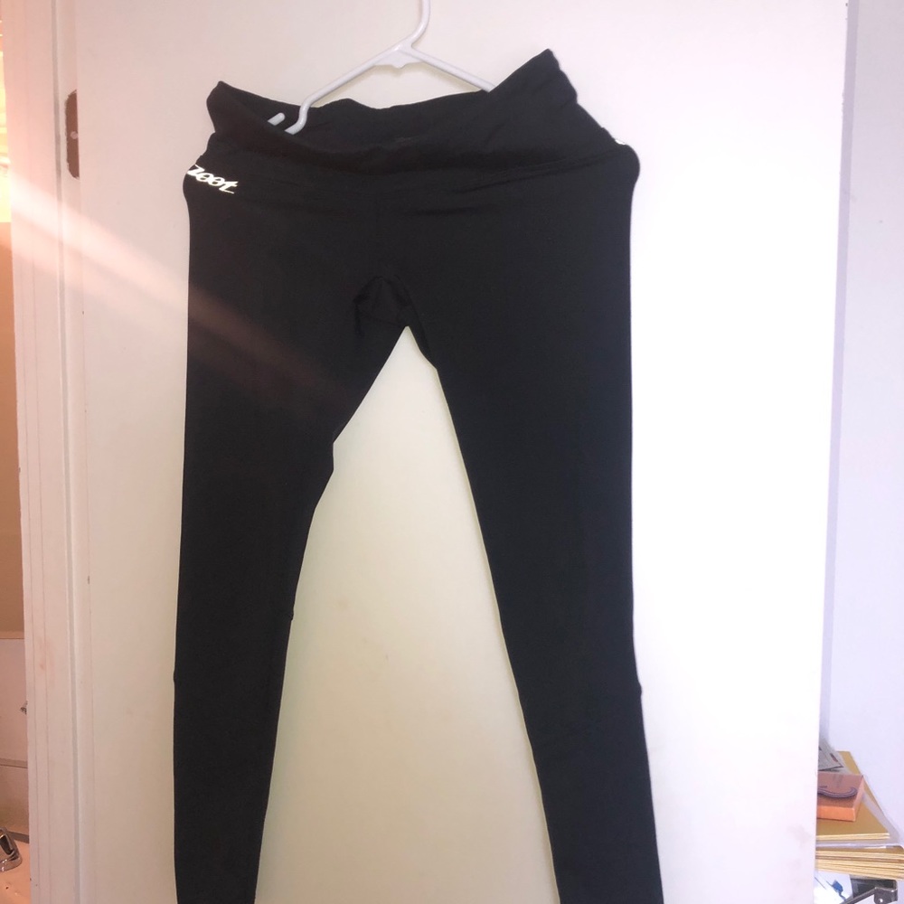 black leggings